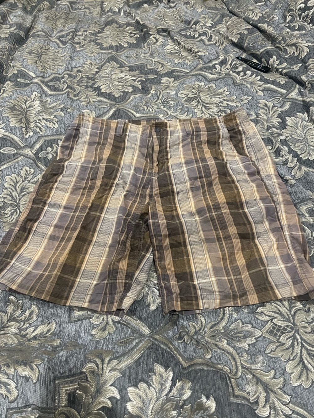 Men's Plaid Flat Front Shorts in Brown and Tan